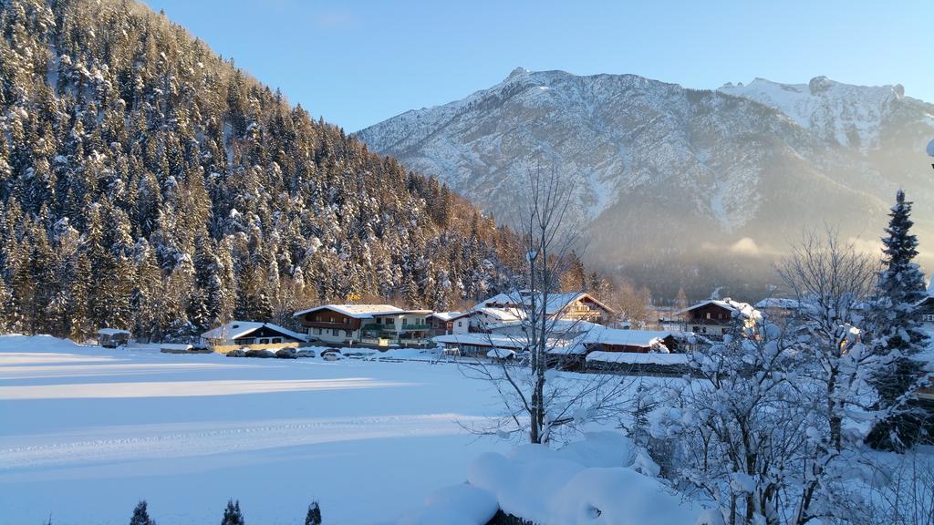 Haus Kirchmaier Acomodação com café da manhã Pertisau Exterior foto